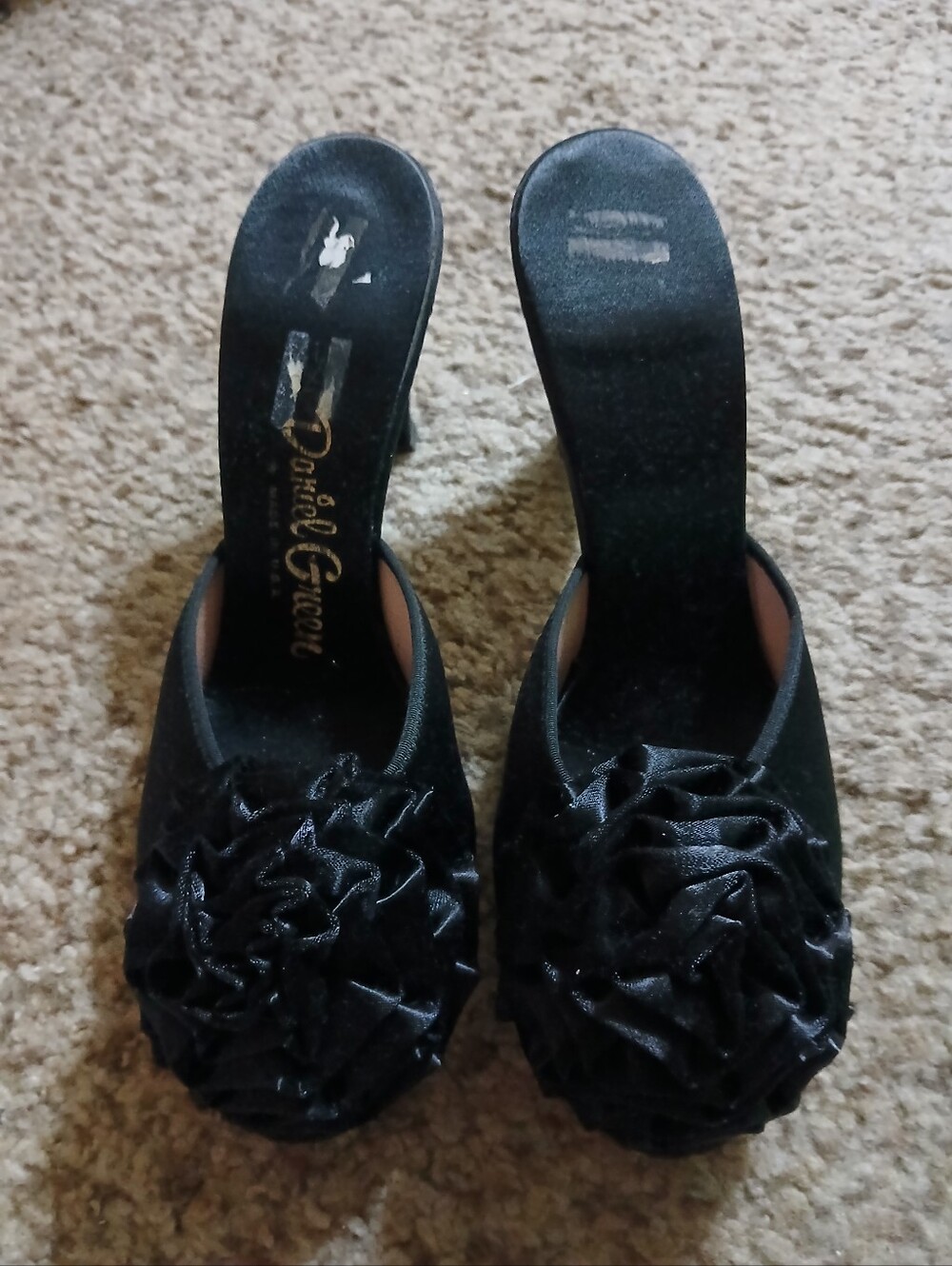 Vintage Daniel Green Satin Pinup Boudoir Slippers Kitty Heel Size 6